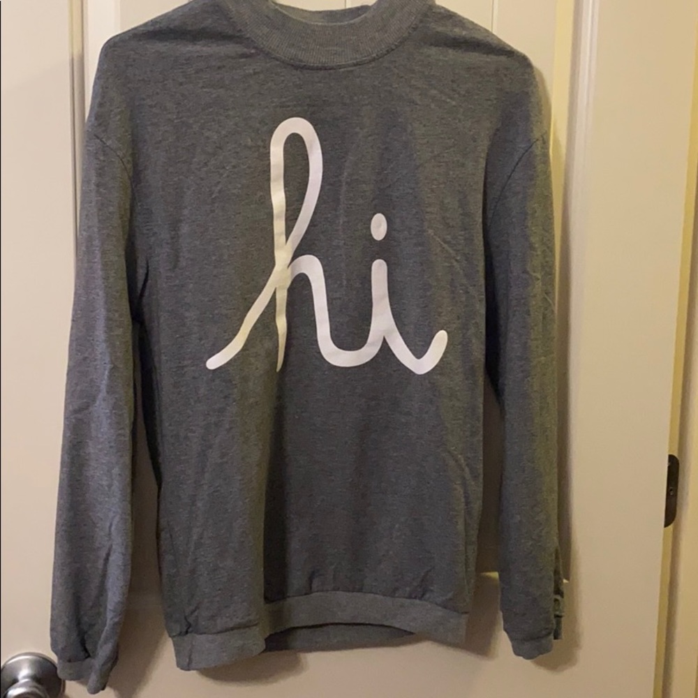 “Hi” sweat shirt